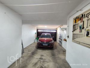 Image 37 - 926741