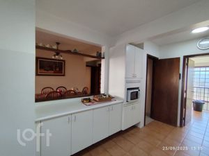Image 7 - 926741