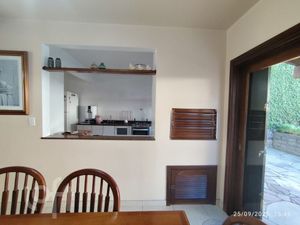 Image 11 - 926741