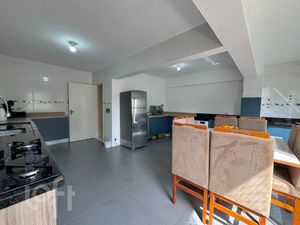 Image 2 - 926752