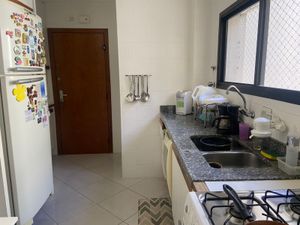 Image 5 - 926760