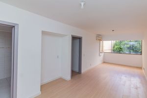 Image 1 - 926761
