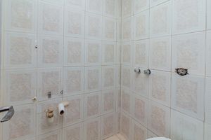 Image 34 - 926761