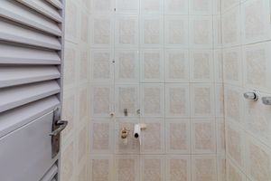 Image 37 - 926761