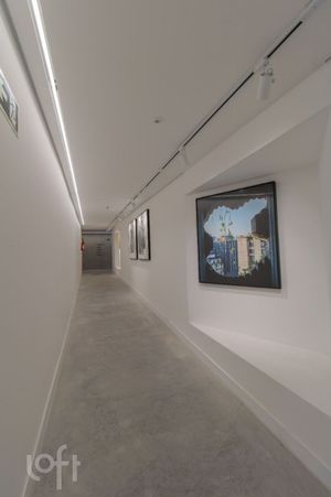 Image 30 - 926772