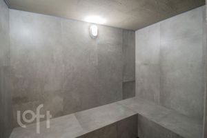 Image 28 - 926772