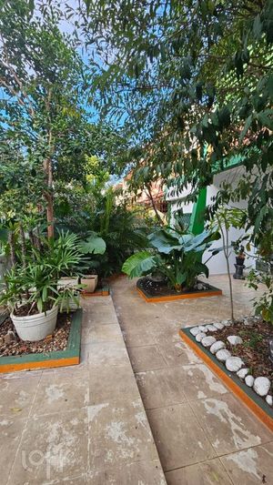 Image 5 - 926776