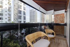 Image 6 - 926778
