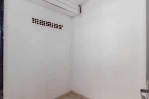 Image 17 - 926784