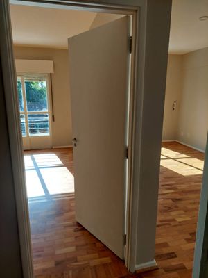 Image 3 - 926833