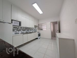 Image 9 - 926842