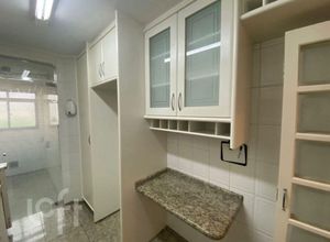 Image 4 - 926843
