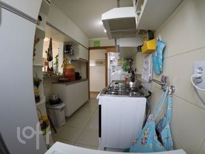 Image 5 - 926851