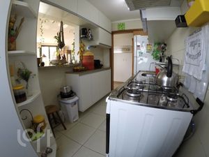 Image 6 - 926851