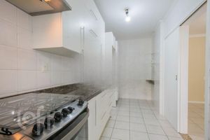 Image 13 - 926886