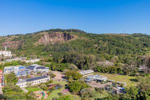 Image 10 - 926888