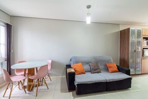 Image 1 - 926902