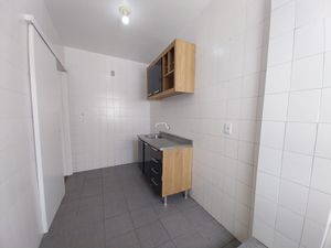 Image 5 - 926916