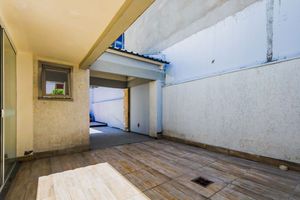 Image 32 - 926924