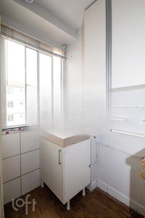 Image 7 - 926931