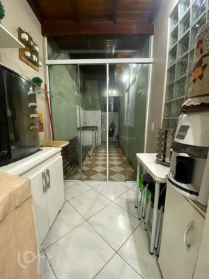 Image 19 - 926952