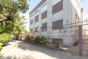 Image 30 - 926960