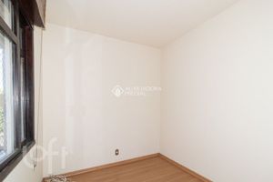 Image 3 - 926960