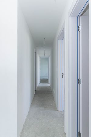 Image 21 - 926990
