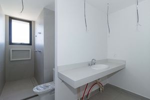Image 24 - 926990