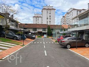 Image 46 - 926992