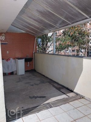 Image 21 - 927026