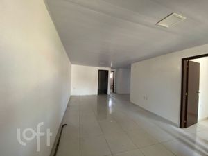 Image 4 - 927032