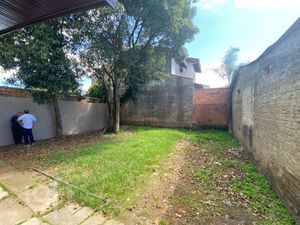 Image 26 - 927032
