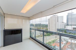 Image 17 - 927055