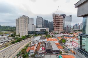 Image 18 - 927055