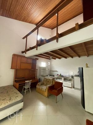 Image 29 - 927066