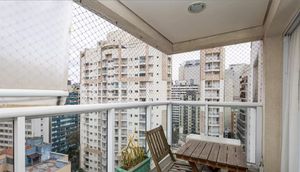 Image 17 - 927080