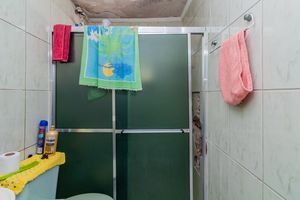 Image 35 - 927113