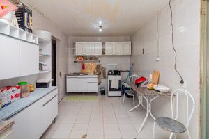 Image 25 - 927113
