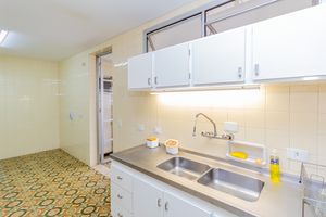 Image 33 - 927146