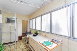 Image 38 - 927146