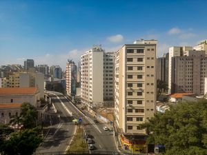 Image 24 - 927276