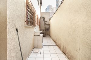 Image 27 - 927290