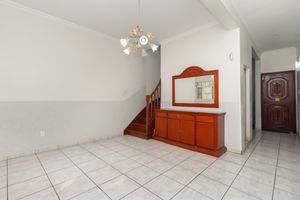 Image 1 - 927290