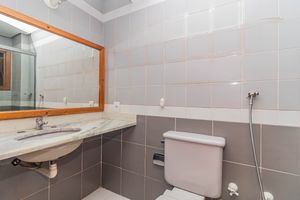 Image 31 - 927302