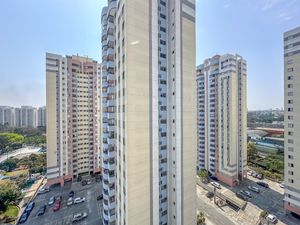 Image 11 - 927338