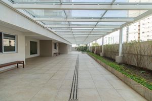 Image 3 - 927340