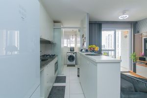 Image 7 - 927340