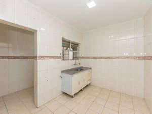 Image 30 - 927346