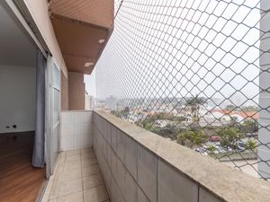 Image 27 - 927346